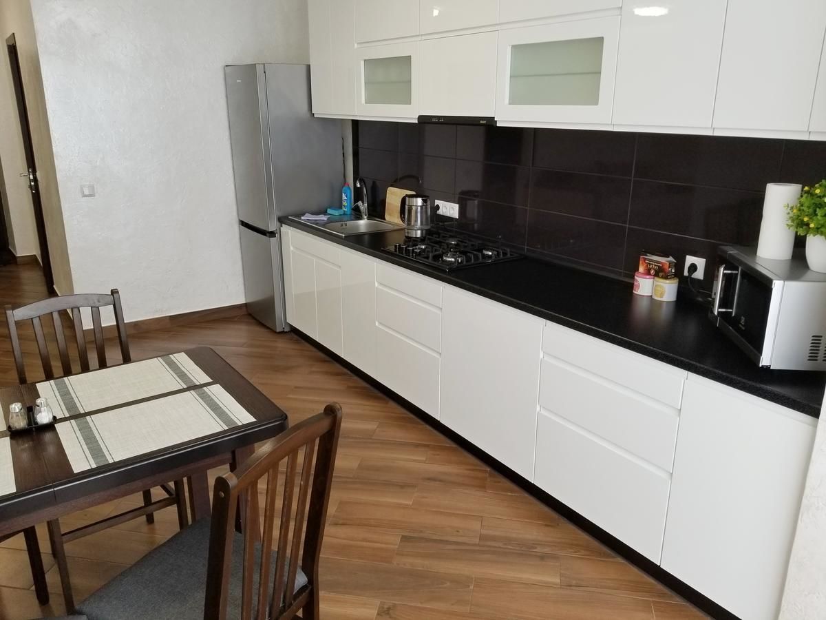 Апартаменты Cozy apartment in the city center Ивано-Франковск-5